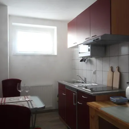 Schoene In Fuerstenberghavel Mit Grill, Terrasse Und Garten Apartman
